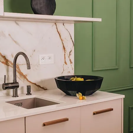아파트 Luxury Design At Old Town Square With Air Condition *