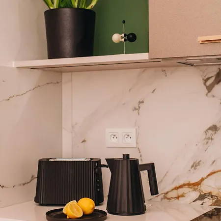 아파트 Luxury Design At Old Town Square With Air Condition *